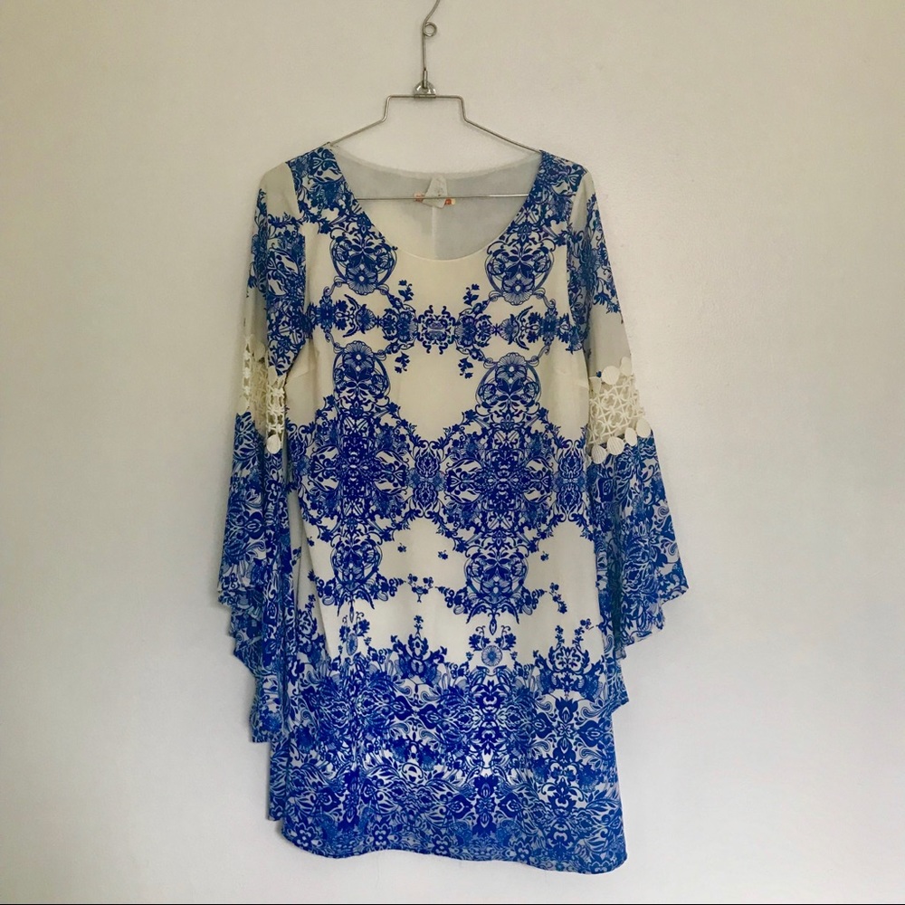 Spring brunch dress long sleeved
